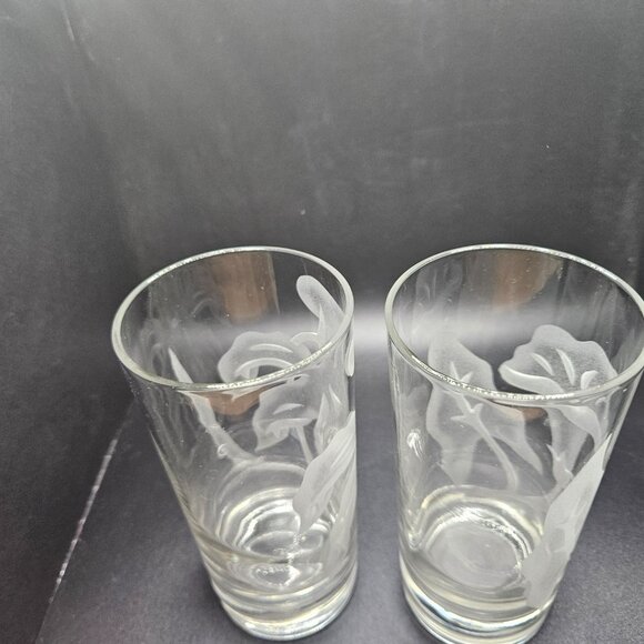 Vintage Etched Drinking Glasses Set of 2 - Picture 5 of 10